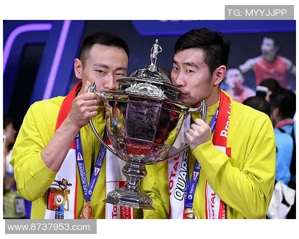 南京羽毛球队配合战术深度解析与其他球队的比较分析