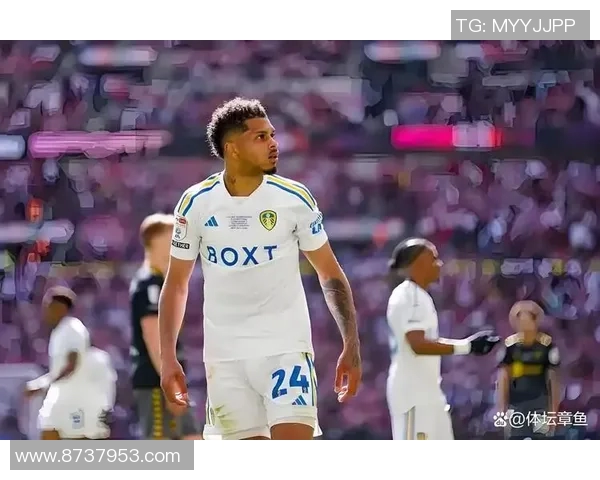 法国足球明星西佩的传奇之路与辉煌成就解析 法国足球明星西佩的传奇之路与辉煌成就解析