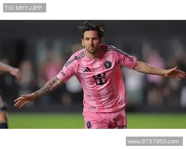 最强头槌足球明星的传奇之路与巅峰时刻揭秘 最强头槌足球明星的传奇之路与巅峰时刻揭秘